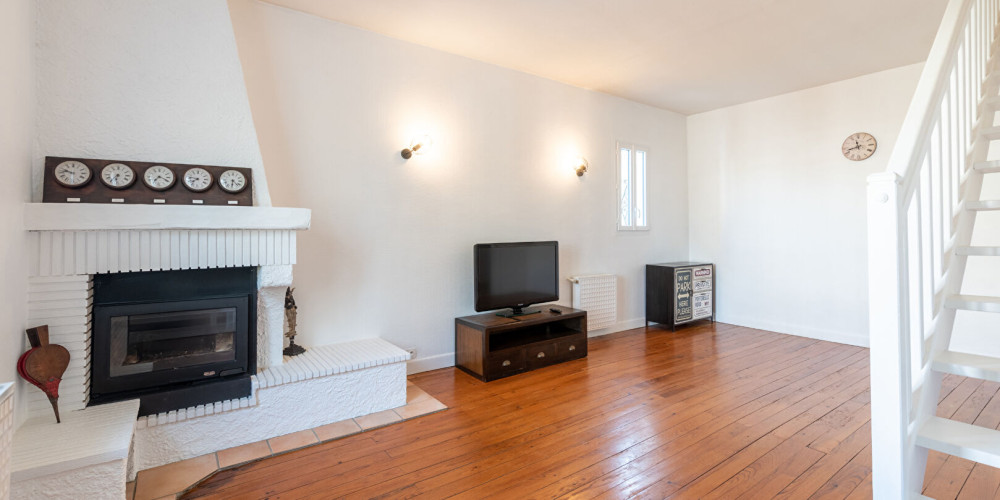 maison à MONT DE MARSAN (40000)